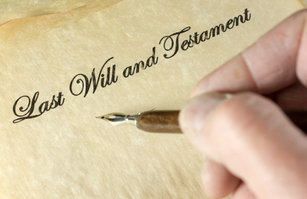 LẬP DI CHÚC Ở VĂN PHÒNG LUẬT SƯ CÓ HỢP PHÁP KHÔNG?